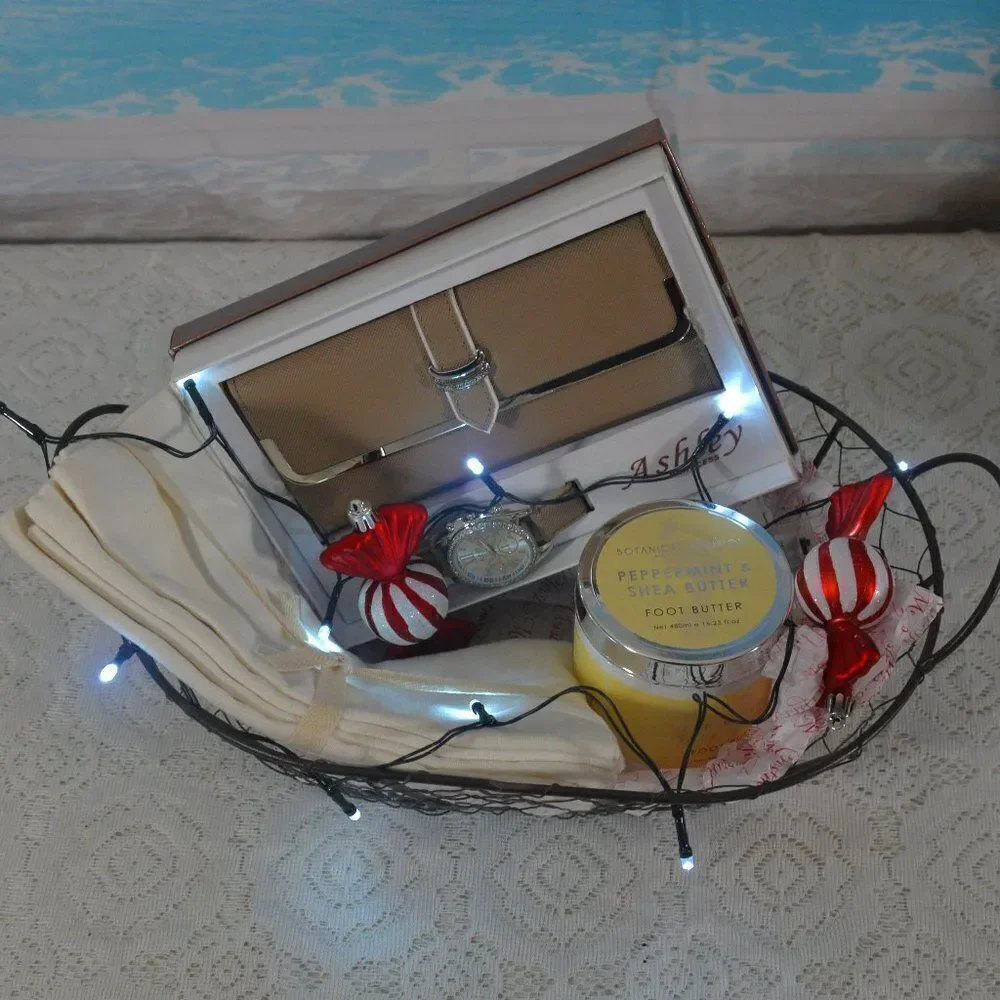 Christmas Gift Basket Wallet/ Matching Watch, Peppermint, lights napkins butter